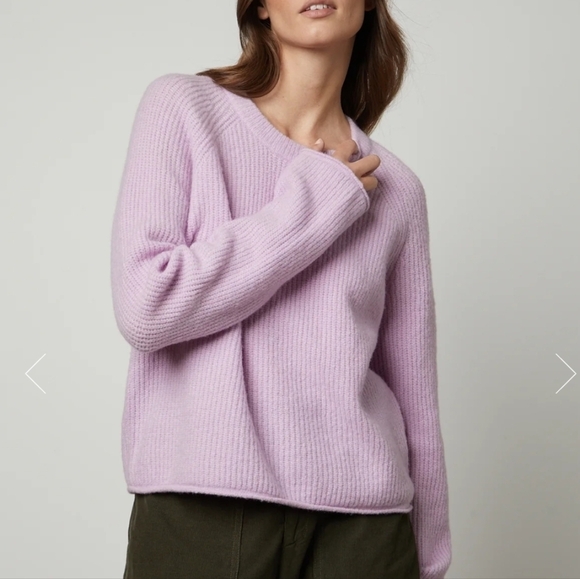Velvet by Graham & Spencer Sweaters - Velvet By Graham & Spencer Wool Yak Gigi Crew Neck Sweater Size XS NWT $198